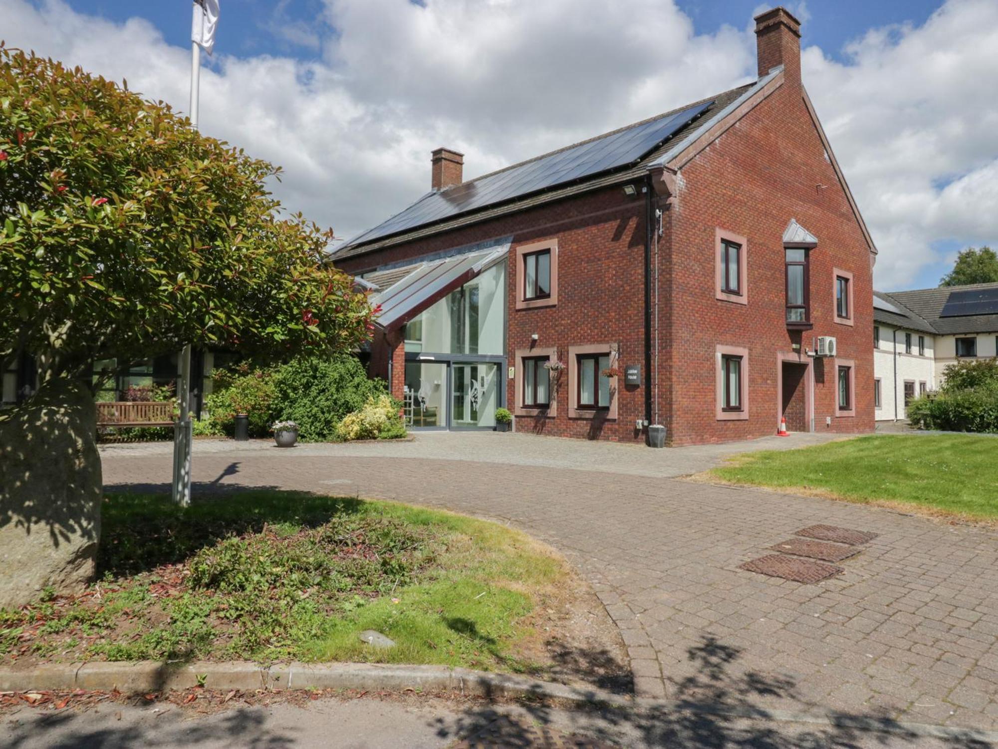 21 Eamont Park Villa Penrith Exterior photo