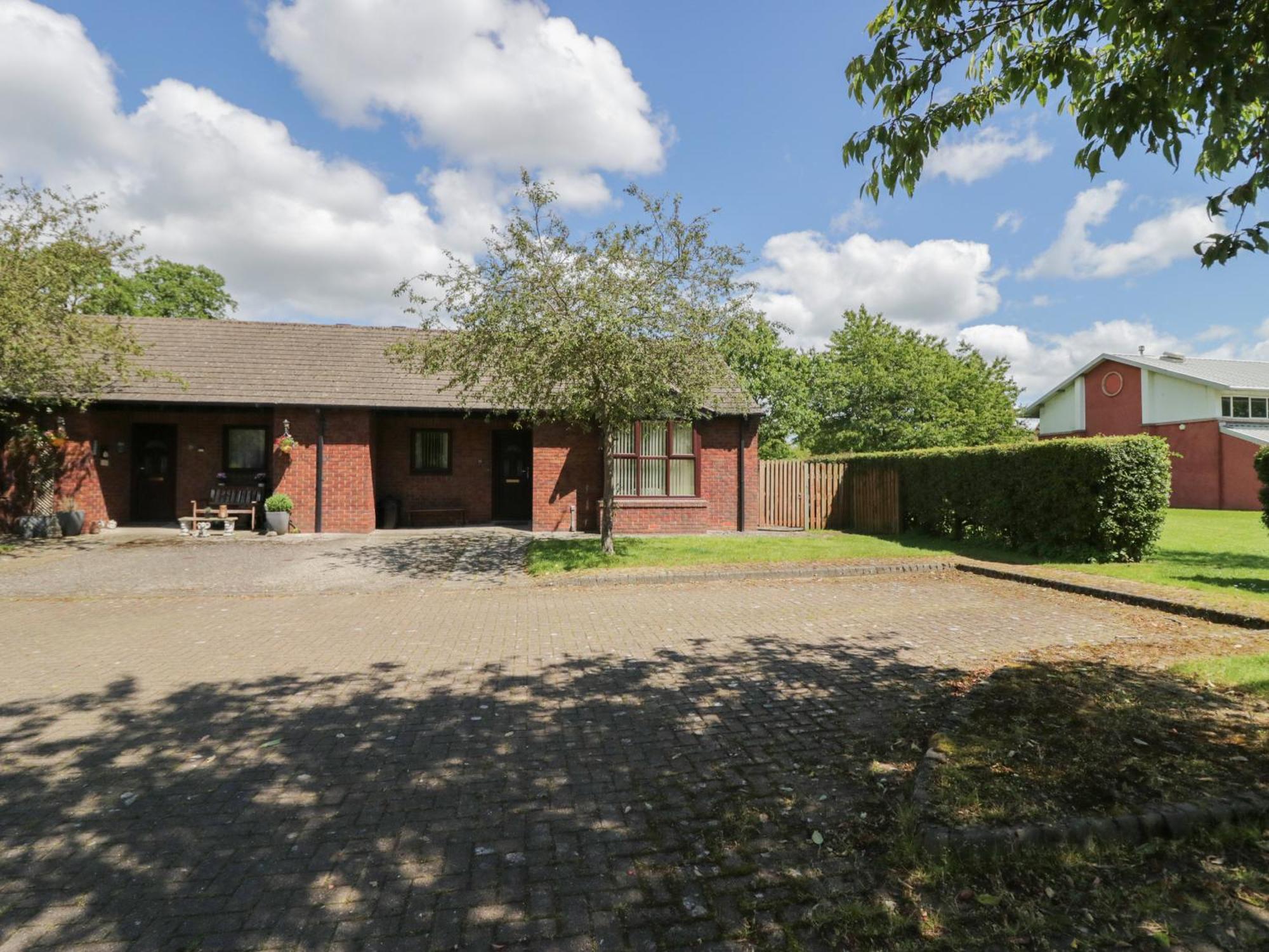 21 Eamont Park Villa Penrith Exterior photo